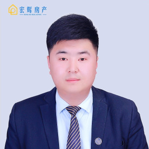 张龙龙