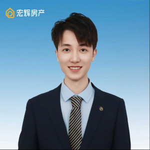 张佳龙