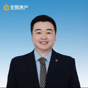 薄龚俊